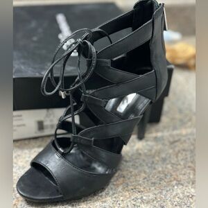 BCBGeneration style BG-CARMEENA